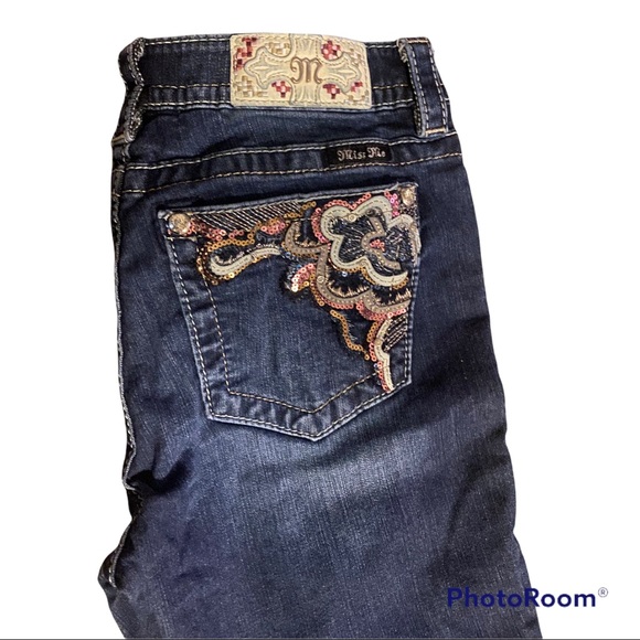 Woman’s miss me bootcut jeans - Picture 3 of 4